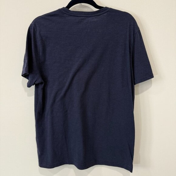 Banana Republic Size M Basic Navy Blue V-Neck T Shirt Vintage Style - Picture 5 of 14